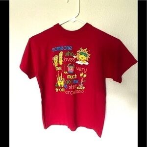 BARCELONA “SOMEONE THAT LOVES ME” t-shirt red -10